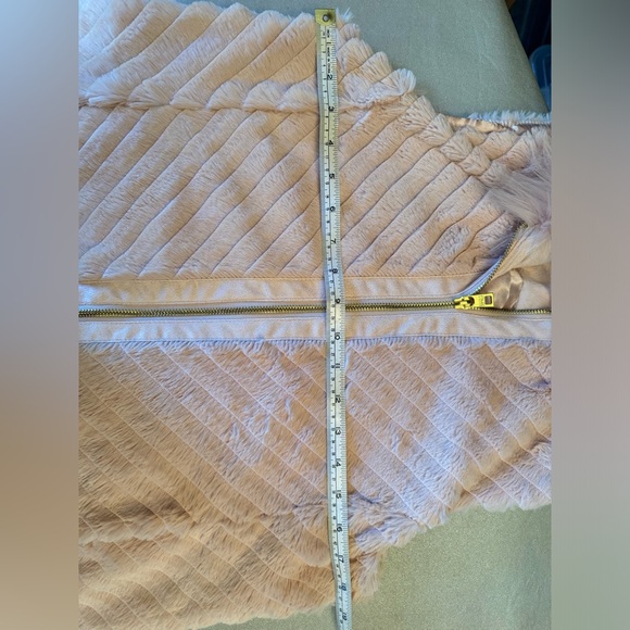 Marc New York, Andrew Marc, Pink Vest, size medium - Picture 2 of 7